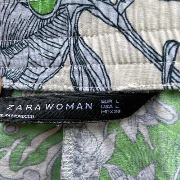 Floral Wide Leg Capri - Picture 6 of 7